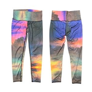 VGUC Teeki Sunset Cloud Hot Pant Legging Medium High Rise High Waisted Yoga M